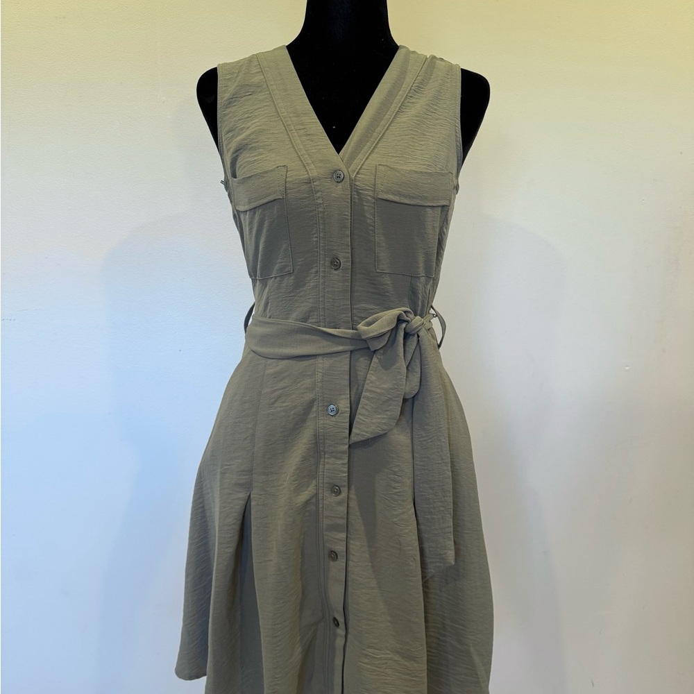 DKNY Elegant Olive Green Sleeveless Dress